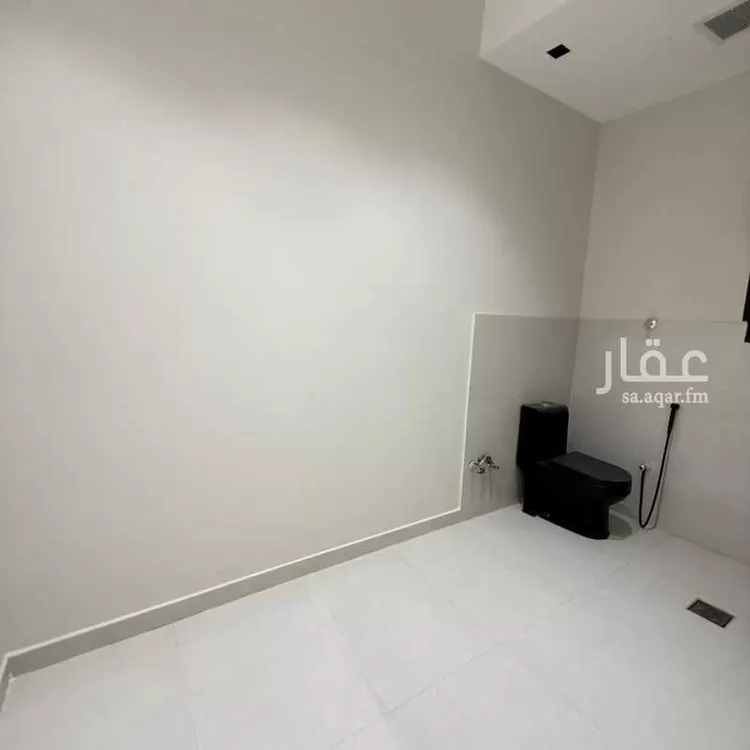 دور للبيع في شارع ثابت النحوي, حي الرمال, مدينة الرياض, منطقة الرياض صورة 4