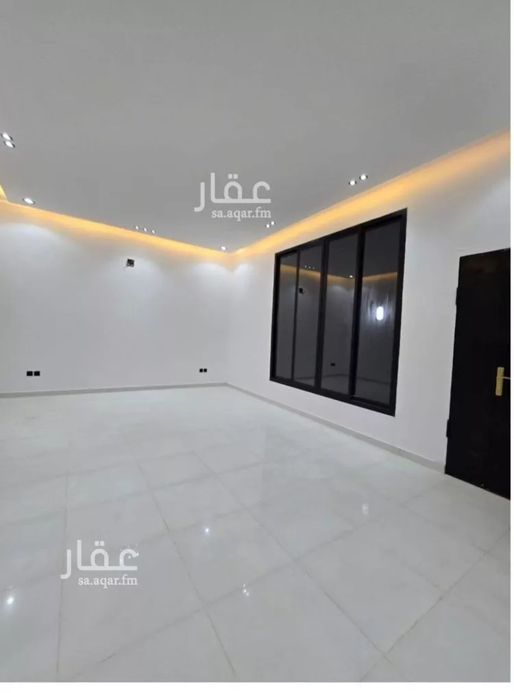 فيلا للإيجار في شارع الربع الخالي, حي الجنادرية, مدينة الرياض, منطقة الرياض 6