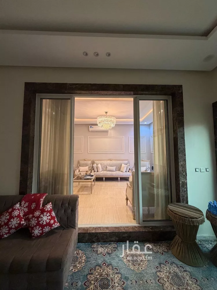 Villa for Sale in Riyadh Al Munsiyah 11
