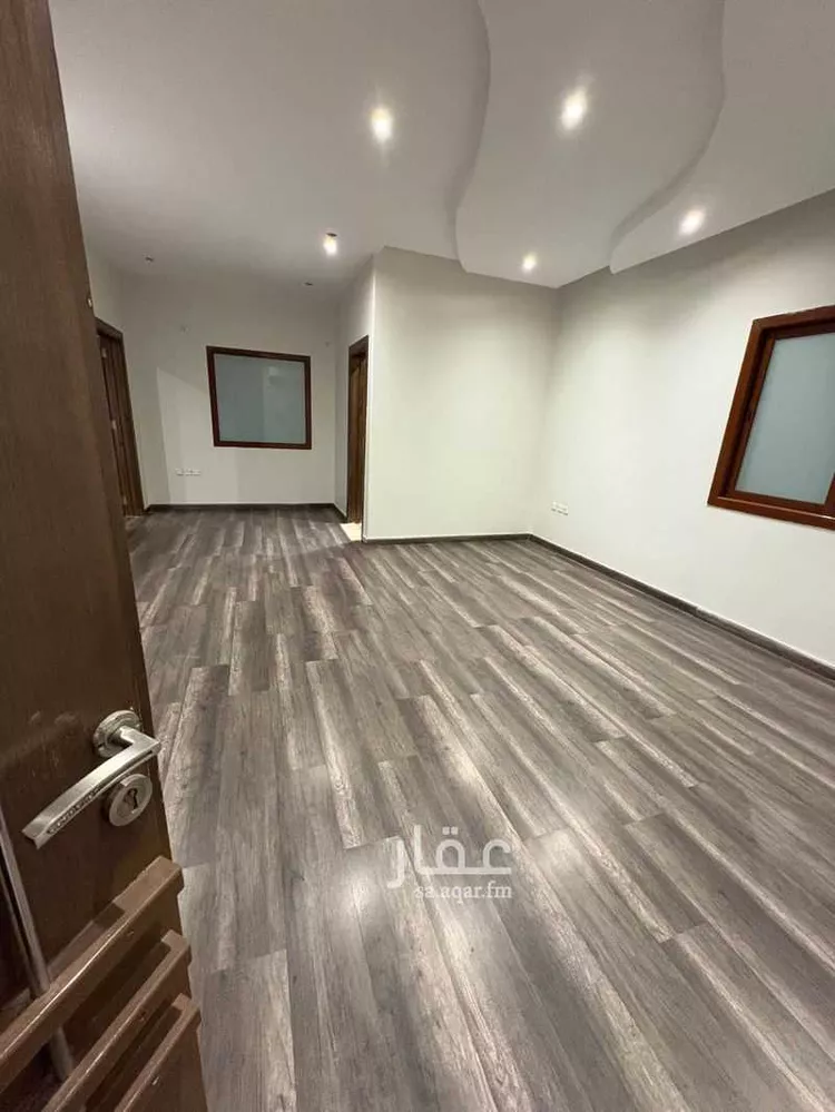 شقة للإيجار في شارع شريح الحجازي ، حي الروضة ، الرياض ، منطقة الرياض صورة 2