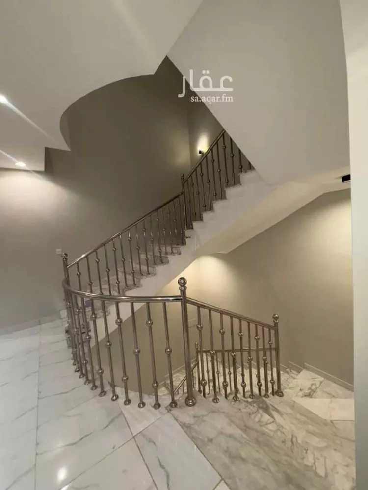 فيلا للبيع في شارع إبراهيم البهنسي, حي اللؤلؤ, مدينة جدة, منطقة مكة المكرمة صورة 3