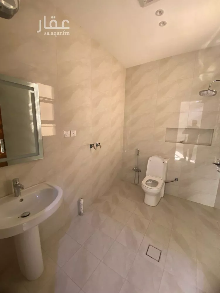 فيلا للبيع في شارع اوس ابن خولي, حي الأخباب, مدينة الطائف, منطقة مكة المكرمة صورة 2