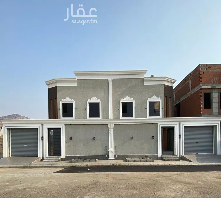 فيلا للبيع في شارع سوهاج, حي العكيشية, مدينة مكة المكرمة, منطقة مكة المكرمة