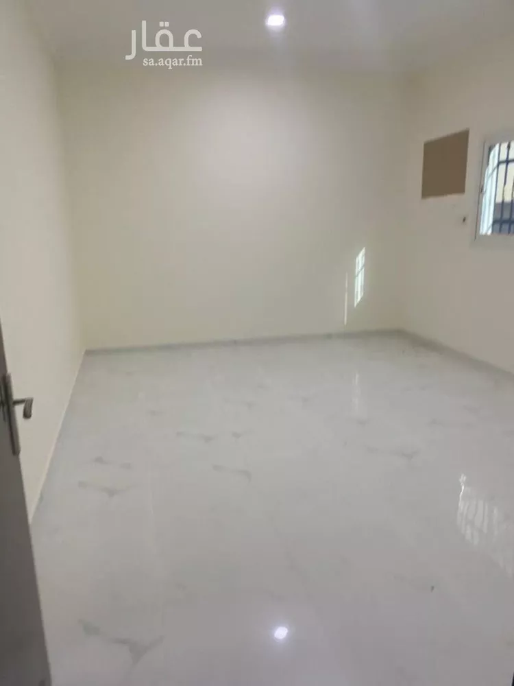 Building for Sale in Hail Al Badnah 7