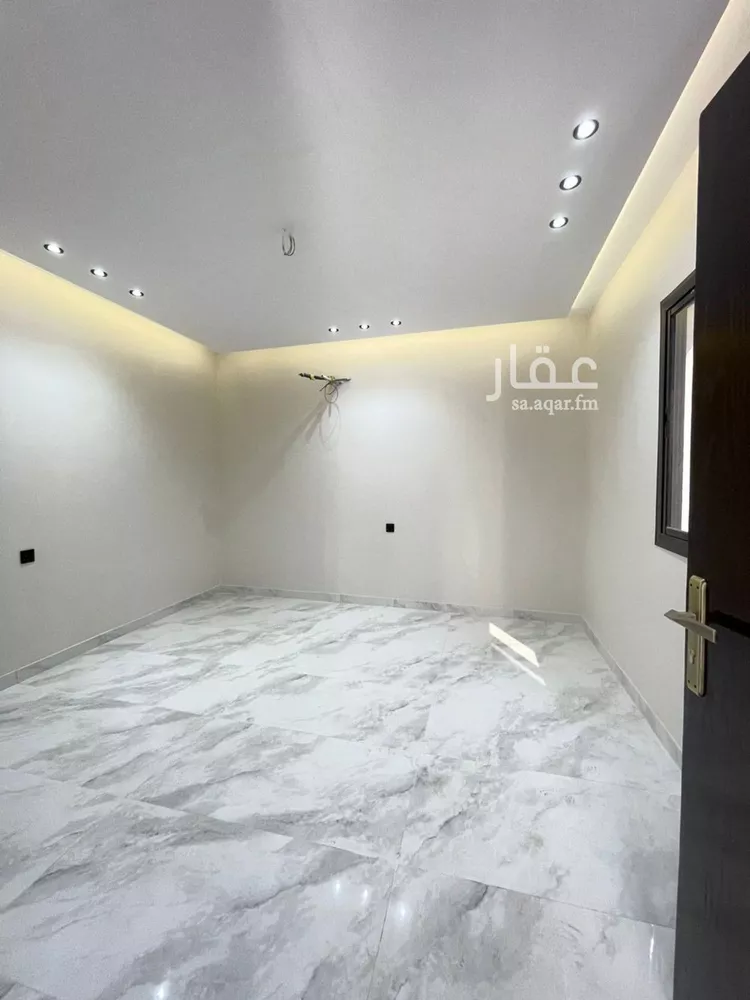 فيلا للبيع في شارع غالب ابن فهر, حي العرفاء الغربية, مدينة الطائف, منطقة مكة المكرمة 23