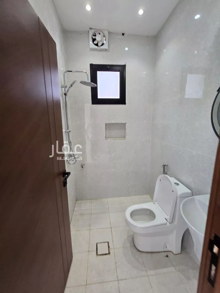 فيلا للبيع في شارع اسماعيل بن يوسف بن ابراهيم, حي القراحين, مدينة الطائف, منطقة مكة المكرمة 19