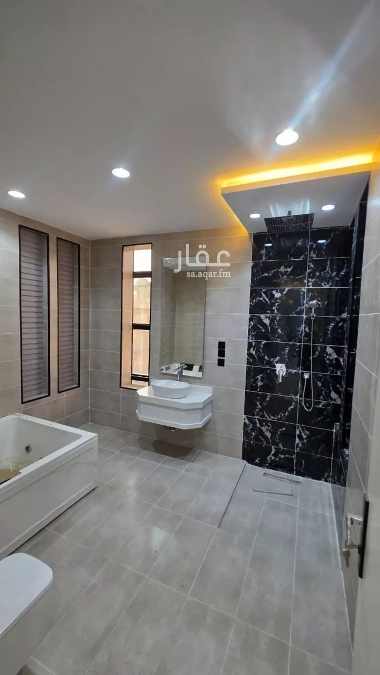 فيلا للبيع في شارع رخيلة ابن ثعلبة ابن عامر, حي المسيال الجديد, مدينة مكة المكرمة, منطقة مكة المكرمة 14