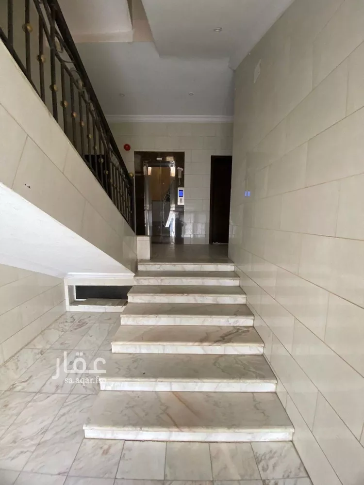 شقة للبيع في شارع سويد بن علي, حي القيم الأعلى, مدينة الطائف, منطقة مكة المكرمة صورة 2