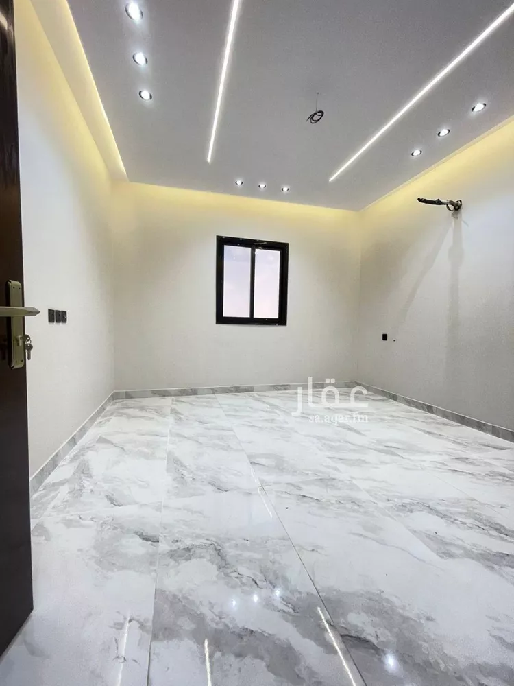 فيلا للبيع في شارع غالب ابن فهر, حي العرفاء الغربية, مدينة الطائف, منطقة مكة المكرمة 11