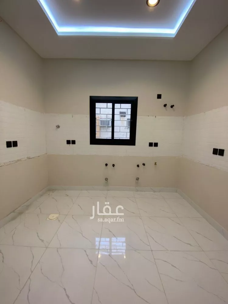 شقة للبيع في شارع شارع الخميس, حي الشرائع, مدينة مكة المكرمة, منطقة مكة المكرمة 13