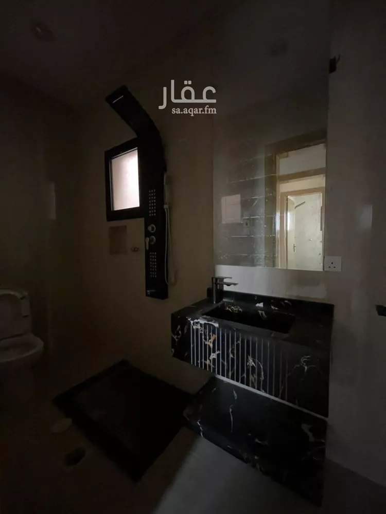 فيلا للبيع في شارع المحامل, حي العكيشية, مدينة مكة المكرمة, منطقة مكة المكرمة 10