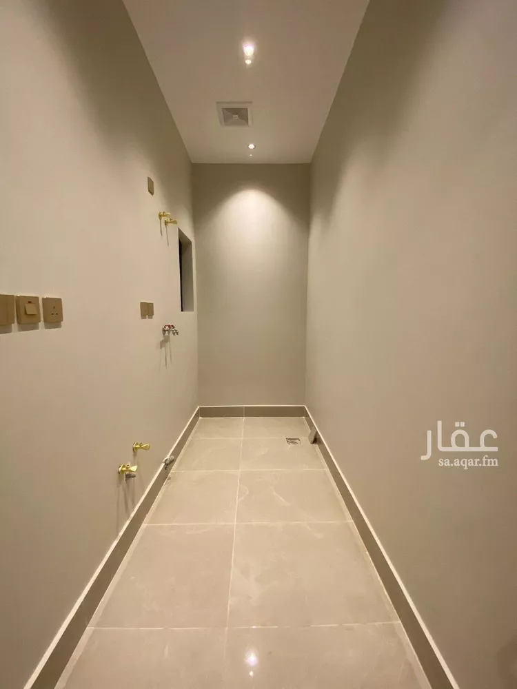 فيلا للبيع في شارع شارع البحرية, حي العوالي, مدينة مكة المكرمة, منطقة مكة المكرمة 29
