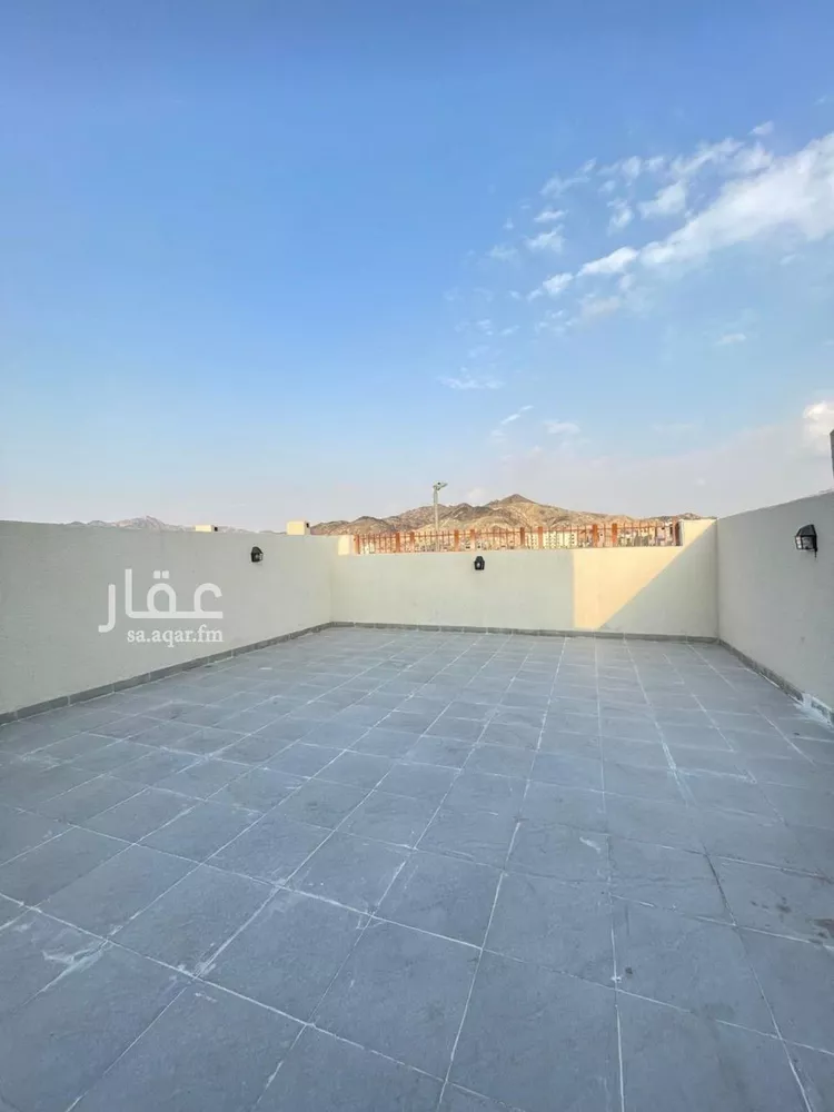 فيلا للبيع في شارع سوهاج, حي العكيشية, مدينة مكة المكرمة, منطقة مكة المكرمة 16