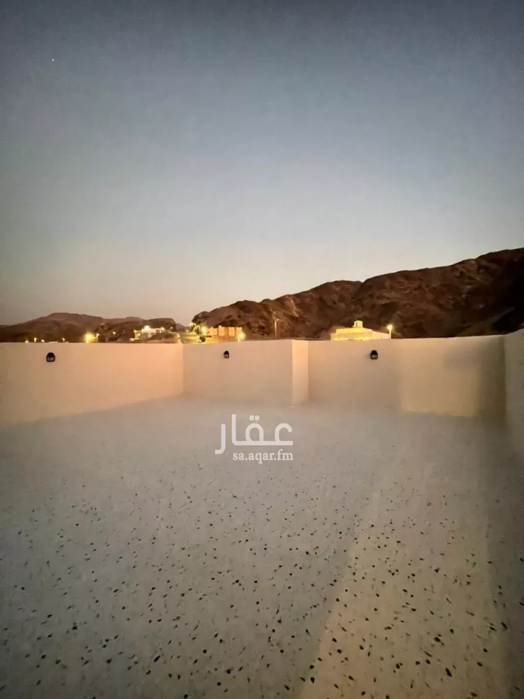 فيلا للبيع في شارع يحيي الدامغاني, حي العكيشية, مدينة مكة المكرمة, منطقة مكة المكرمة 16