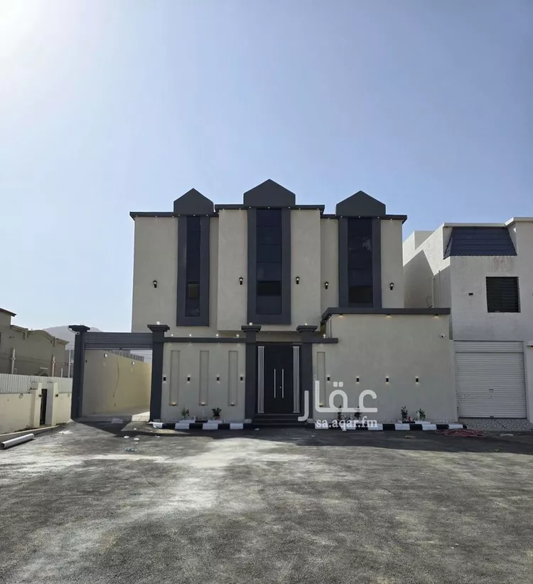 Villa for Sale in Al Jumum Al Jumum