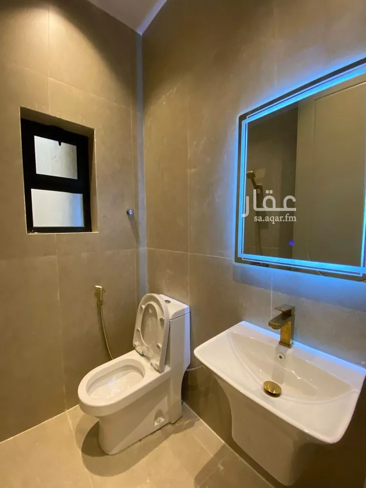 فيلا للبيع في شارع شارع البحرية, حي العوالي, مدينة مكة المكرمة, منطقة مكة المكرمة صورة 2