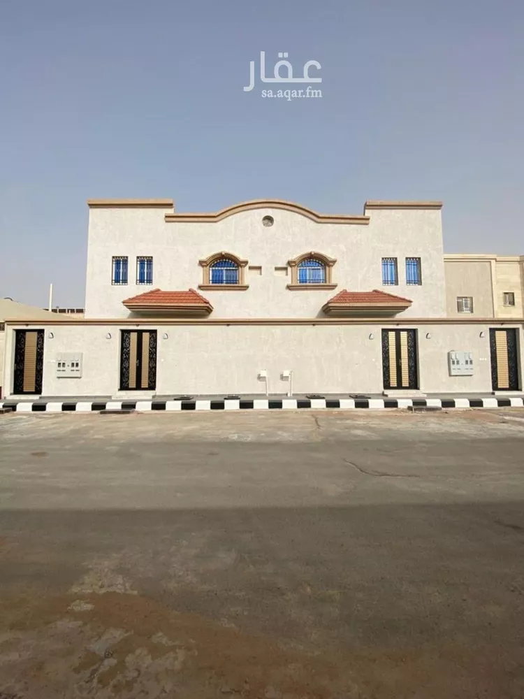 عمارة للبيع في شارع حبة ابن خالد الخزاعي, حي المدائن, مدينة حائل, منطقة حائل