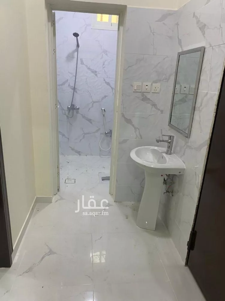Building for Sale in Hail Al Badnah 9