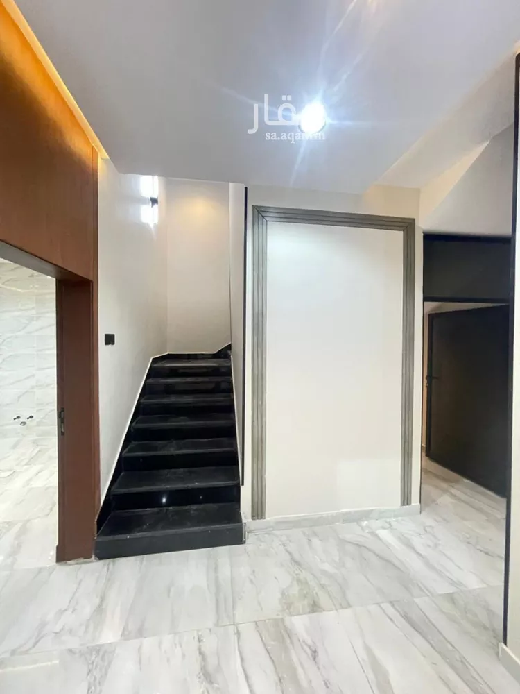 فيلا للبيع في شارع الغزيات, حي الغزيات, مدينة الجموم, منطقة مكة المكرمة صورة 3