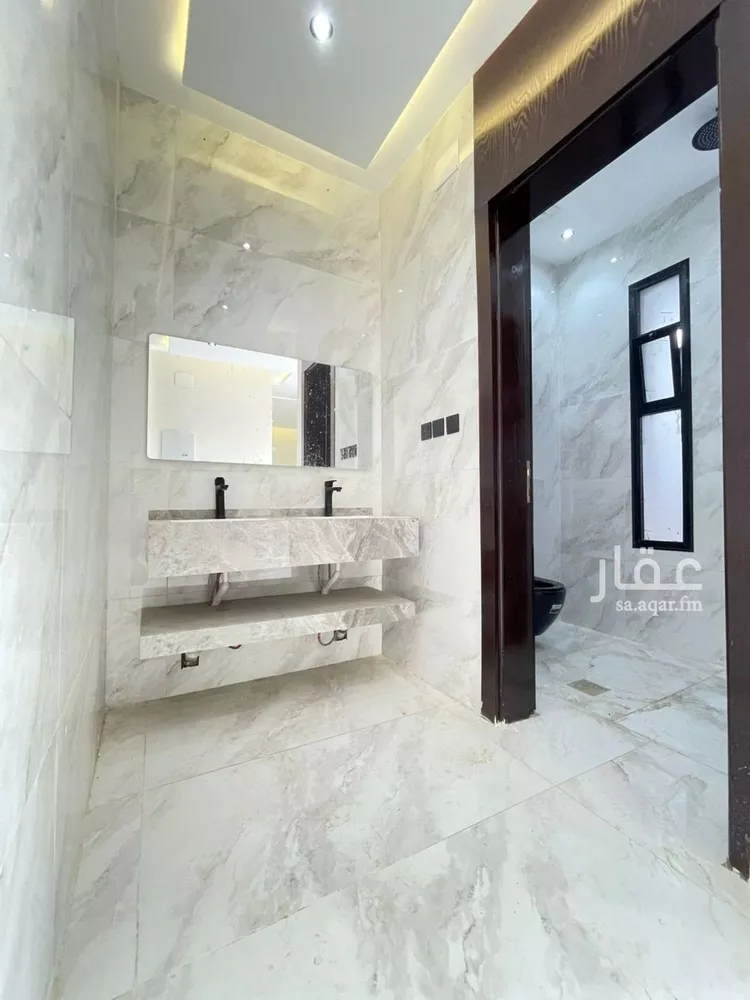 فيلا للبيع في شارع غالب ابن فهر, حي العرفاء الغربية, مدينة الطائف, منطقة مكة المكرمة صورة 2