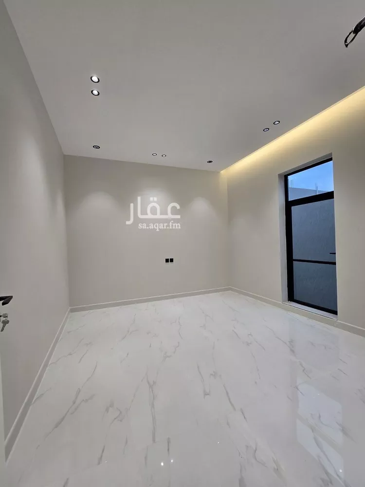 فيلا للبيع في شارع ابن الجميل, حي وادي جليل, مدينة الطائف, منطقة مكة المكرمة صورة 5