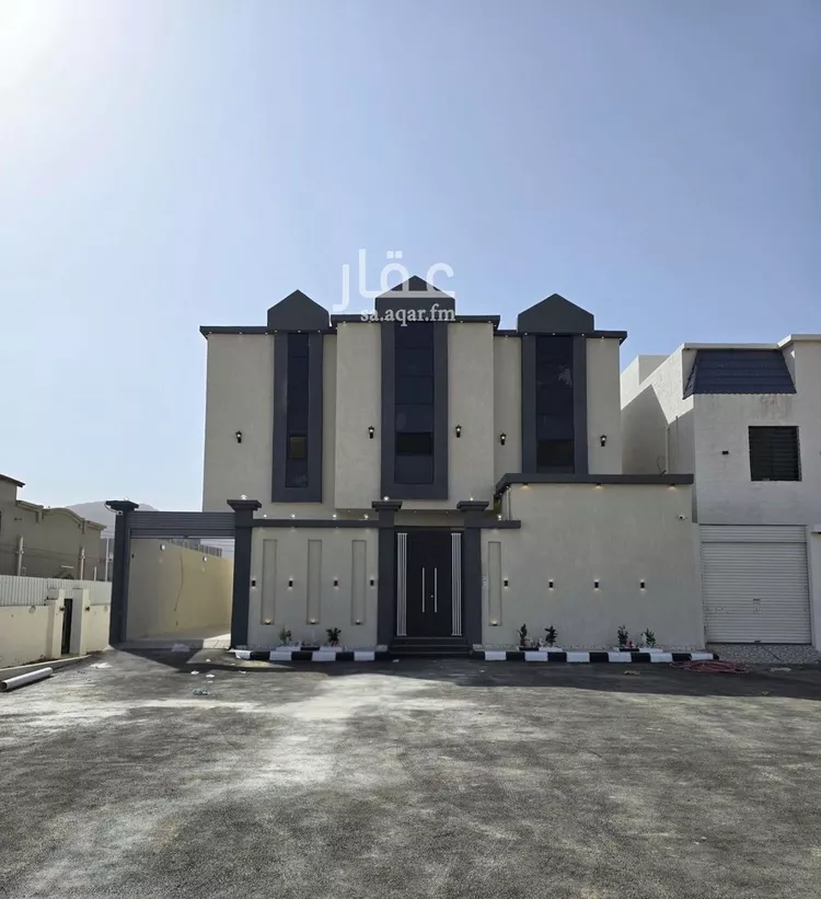 Villa for Sale in Al Jumum Al Jumum