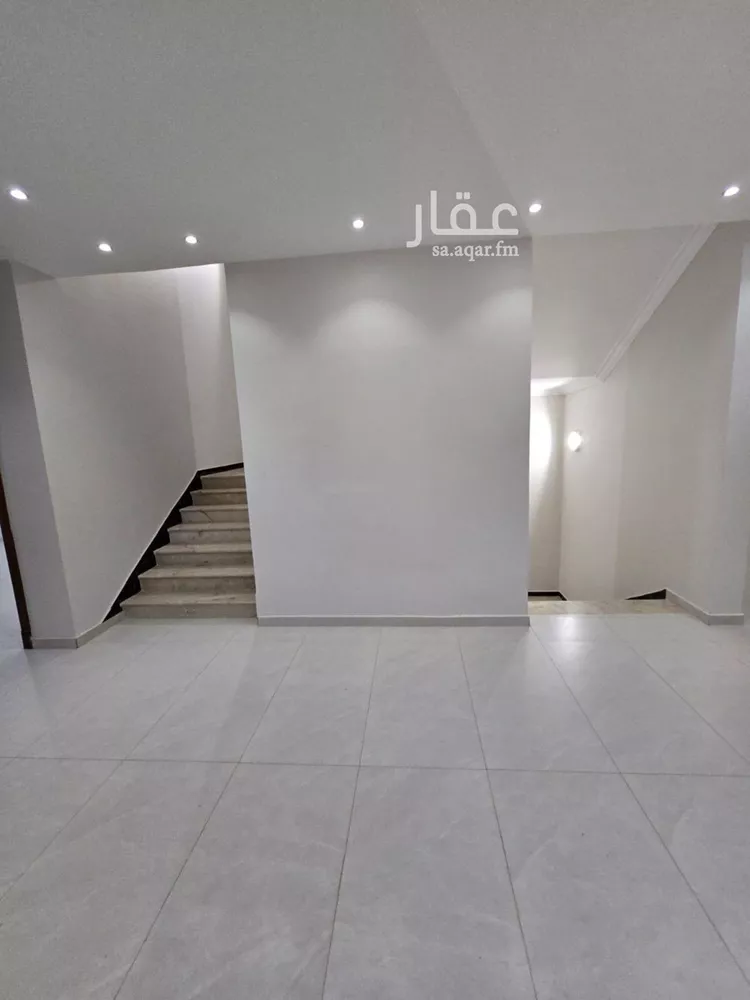 فيلا للبيع في شارع اسماعيل بن يوسف بن ابراهيم, حي القراحين, مدينة الطائف, منطقة مكة المكرمة 17