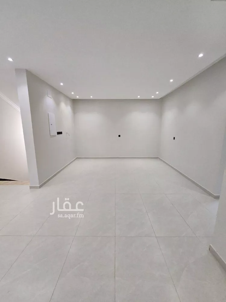 فيلا للبيع في شارع اسماعيل بن يوسف بن ابراهيم, حي القراحين, مدينة الطائف, منطقة مكة المكرمة 23