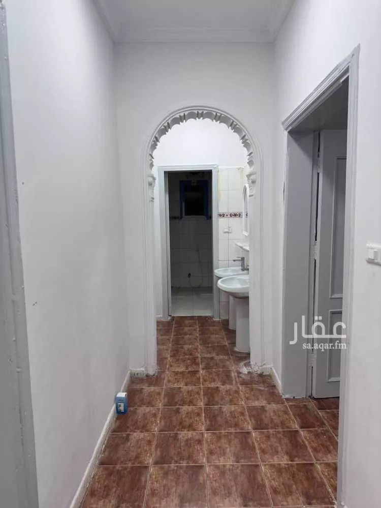 شقة للإيجار في شارع عبدالملك السعدي ، حي الربوة ، جدة ، جدة صورة 3