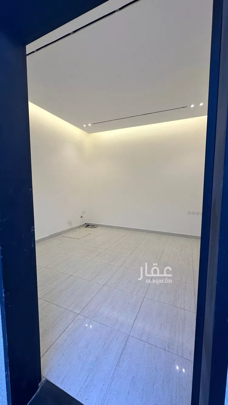 فيلا للبيع في شارع النخل, حي النظيم, مدينة الرياض, منطقة الرياض