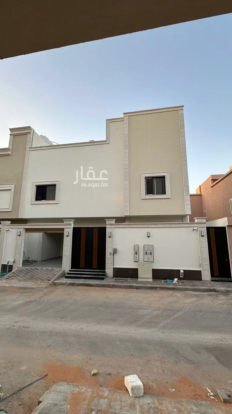 فيلا للإيجار في شارع رقم 386, حي النرجس, مدينة الرياض, منطقة الرياض صورة 2