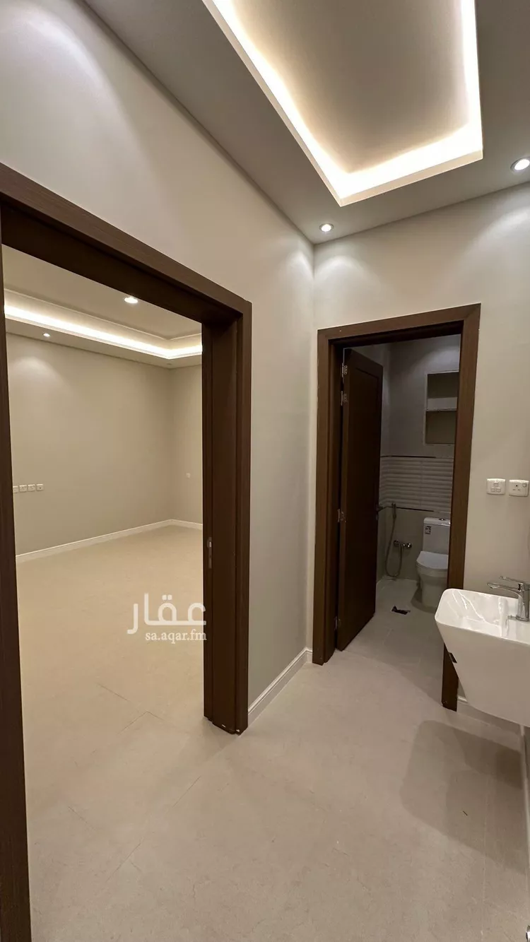 فيلا للإيجار في شارع رقم 386, حي النرجس, مدينة الرياض, منطقة الرياض صورة 5