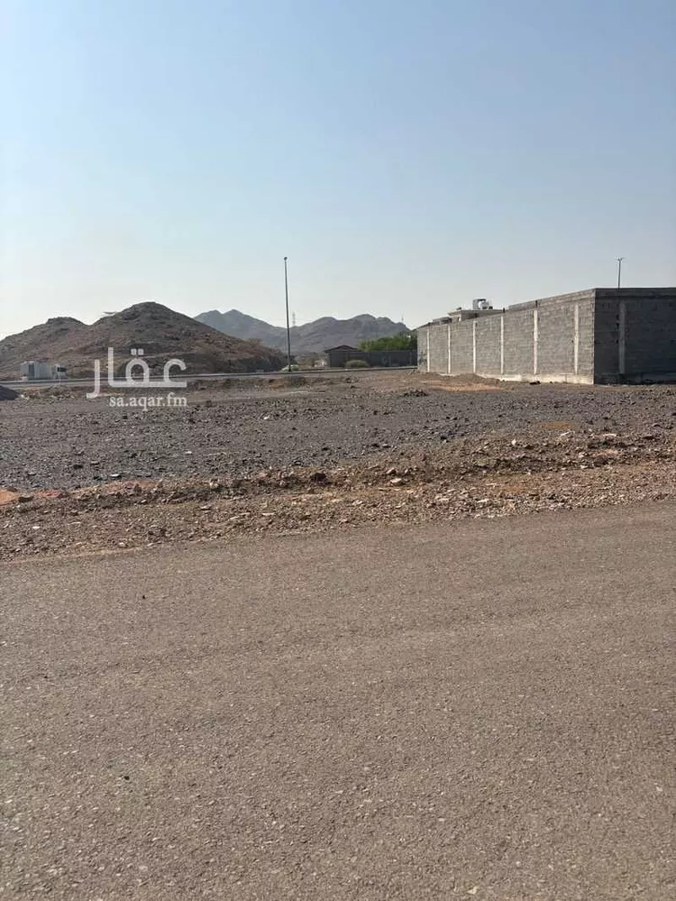 أرض للبيع في شارع عبدالله ابن رزق الخزومي ، حي البلقاء ، المدينة المنورة ، منطقة المدينة المنورة