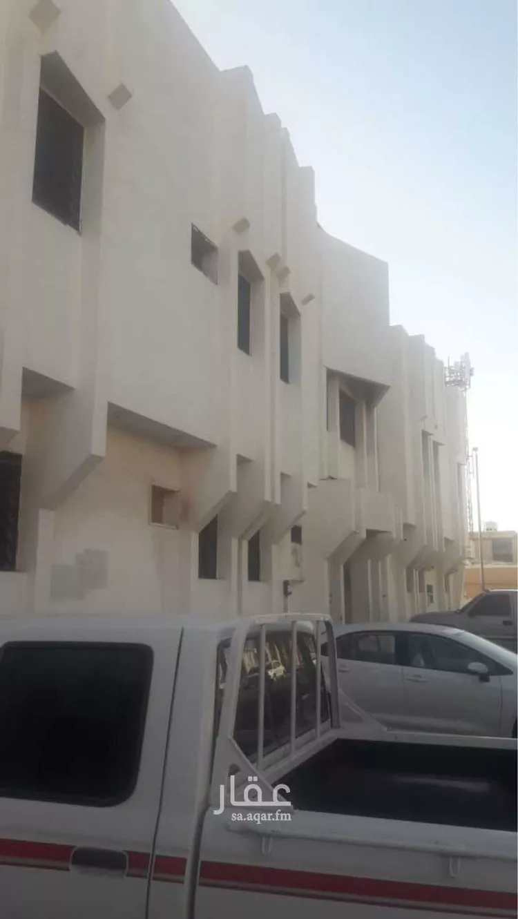 عمارة للإيجار في شارع سليمان بن بلال, حي الورود, مدينة تبوك, منطقة تبوك صورة 4