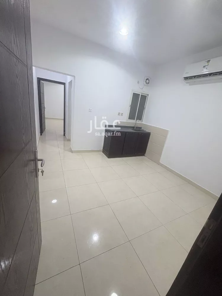 شقة للإيجار في شارع نجران, حي الثقبة, مدينة الخبر, المنطقة الشرقية 6