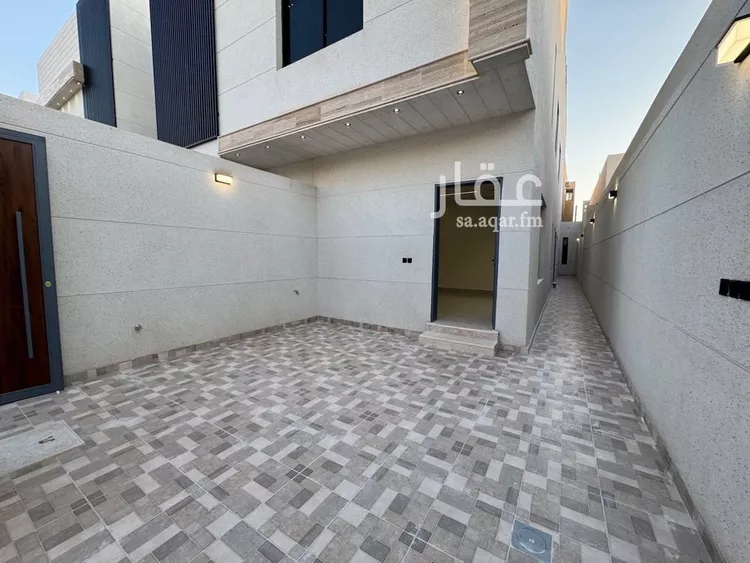 دور للبيع في شارع عبدالله بن يوسف بن رضوان, حي طويق, مدينة الرياض, منطقة الرياض 7