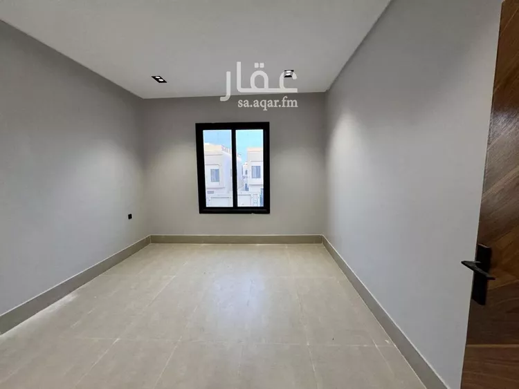 Villa for Sale in Riyadh Okaz 17