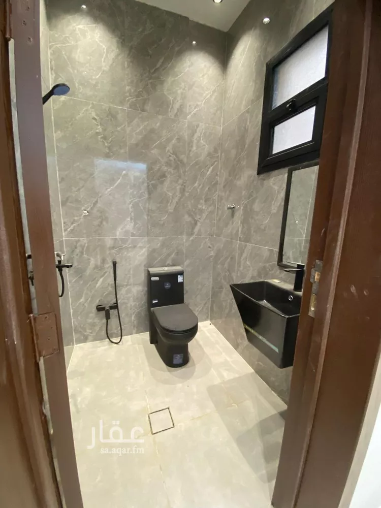 دور للبيع في شارع الليطاني, حي الحزم, مدينة الرياض, منطقة الرياض صورة 5