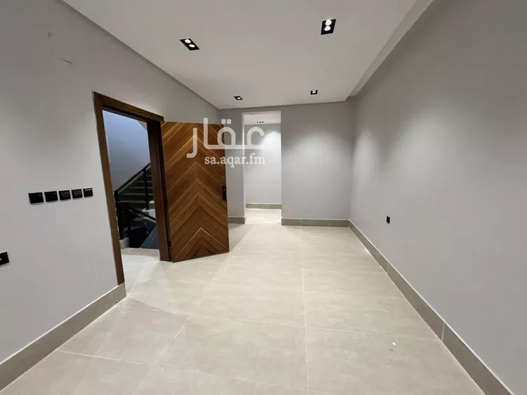 Villa for Sale in Riyadh Okaz 11