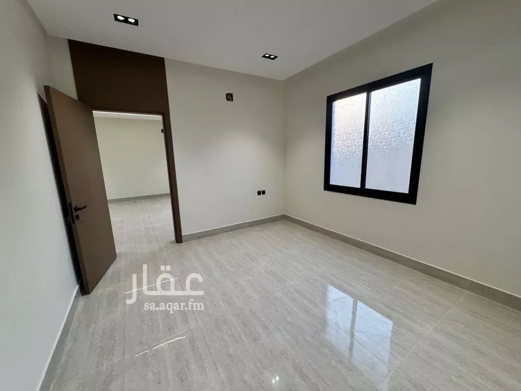 دور للبيع في شارع عبدالله بن يوسف بن رضوان, حي طويق, مدينة الرياض, منطقة الرياض 13