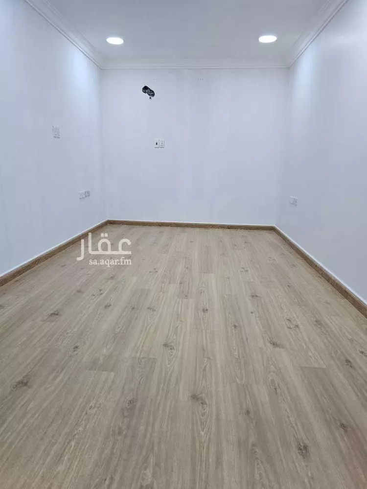 Commercial Office for Rent in Al Qatif Warehouses Area