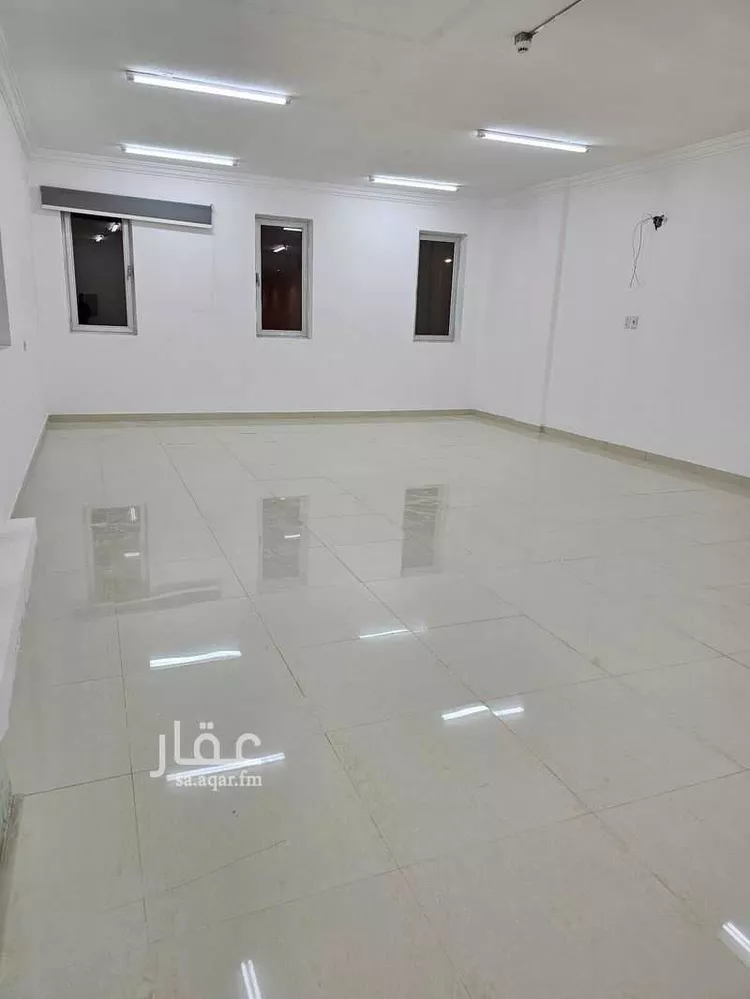 Commercial Office for Rent in Al Qatif Warehouses Area 6