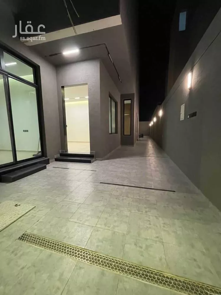 دور للبيع في شارع البيان, حي البيان, مدينة الرياض, منطقة الرياض صورة 2