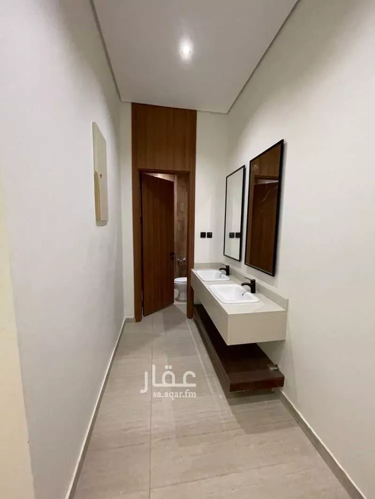 دور للبيع في شارع البيان, حي البيان, مدينة الرياض, منطقة الرياض صورة 3