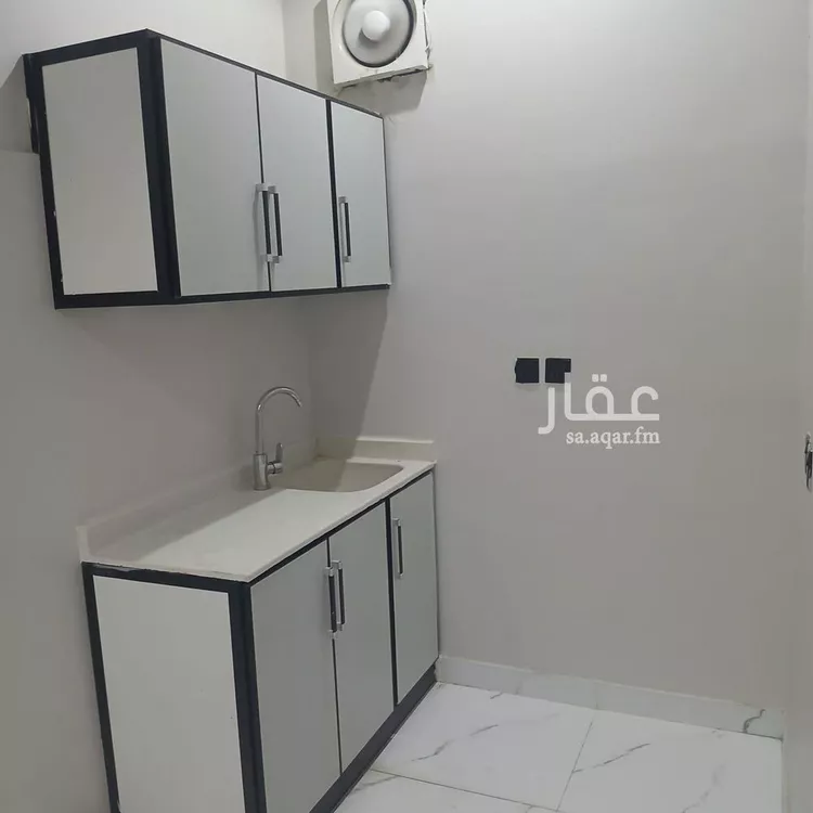 شقة للإيجار في شارع البهاء زهير, حي الملك فيصل, مدينة الرياض, منطقة الرياض