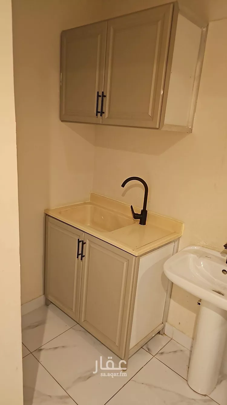شقة للإيجار في شارع عذير , حي العقيق, مدينة الرياض, منطقة الرياض صورة 2