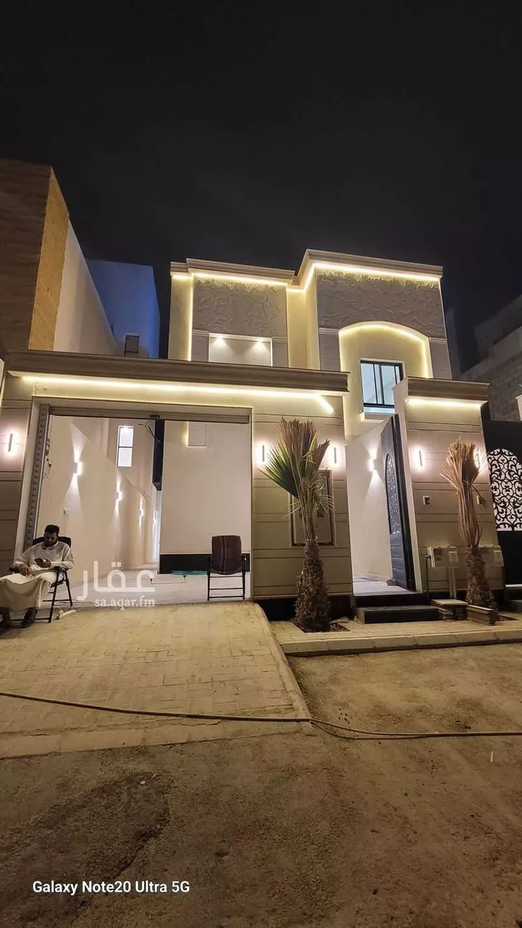 دور للبيع في شارع الغصون, حي الجنادرية, مدينة الرياض, منطقة الرياض