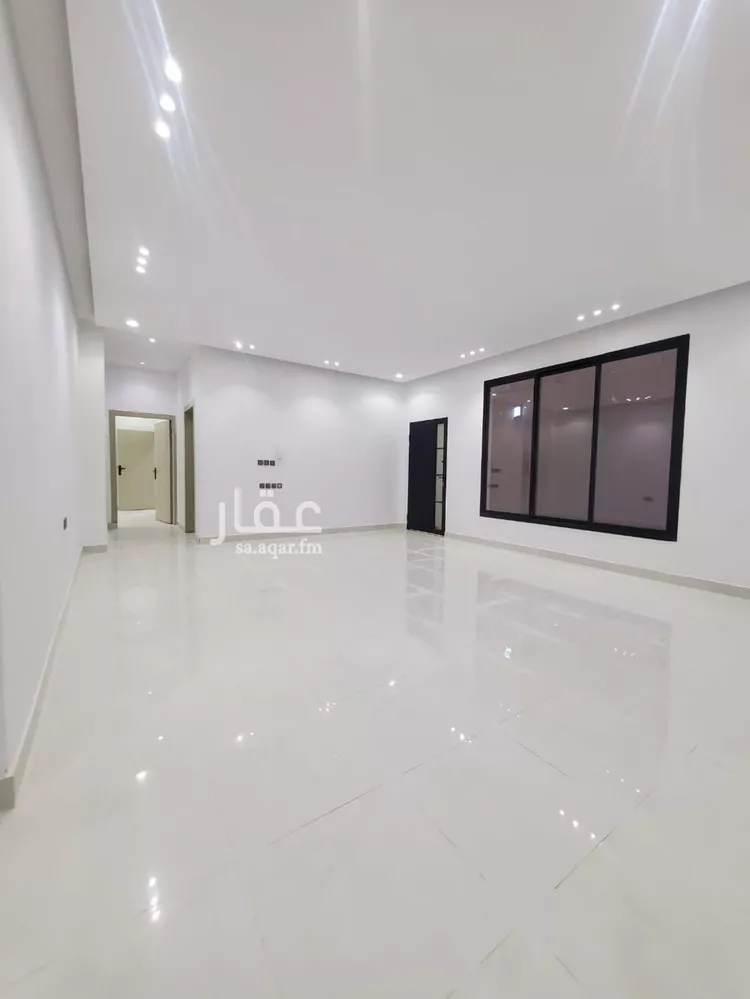 دور للبيع في شارع الغصون, حي الجنادرية, مدينة الرياض, منطقة الرياض 12