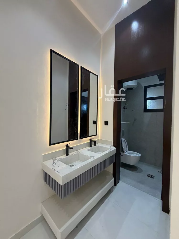 Villa for Sale in Riyadh Al Janadriyah 25