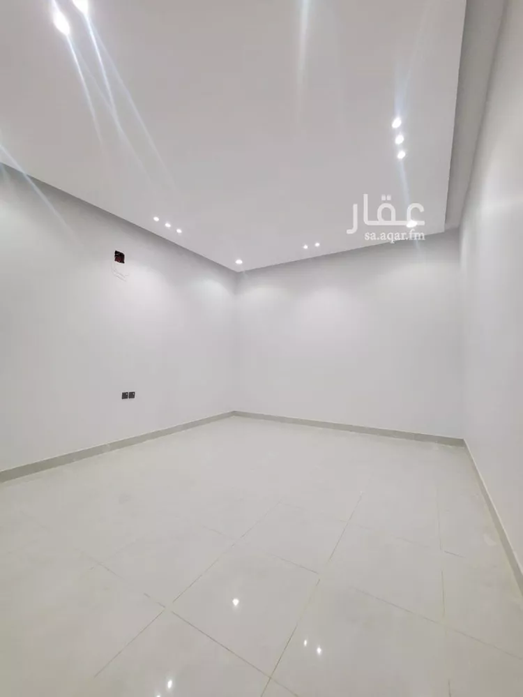 دور للبيع في شارع الغصون, حي الجنادرية, مدينة الرياض, منطقة الرياض 10